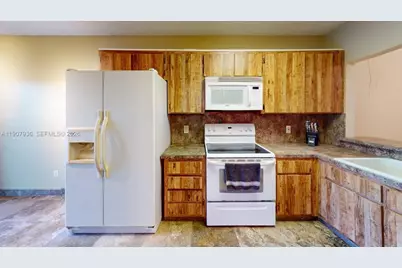 4222 SW 87th Ter, Davie, FL 33328 - Photo 72