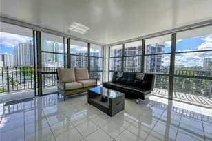800 Parkview Dr, Hallandale Beach, FL 33009 - Photo 16