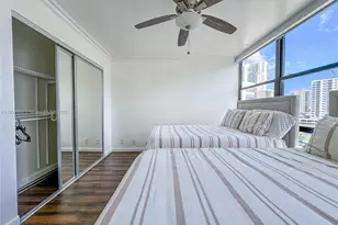 800 Parkview Dr, Hallandale Beach, FL 33009 - Photo 28