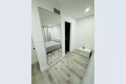 1555 W 44th Pl #214D, Hialeah, FL 33012 - Photo 18