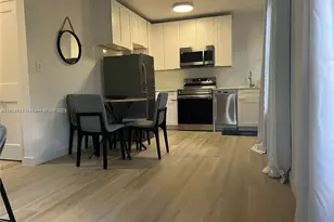 421 75th St, Miami Beach, FL 33141 - Photo 4