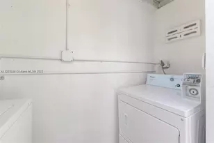 421 75th St, Miami Beach, FL 33141 - Photo 12