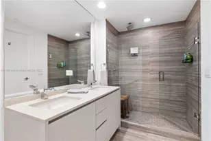 1010 Brickell Ave, Miami, FL 33131 - Photo 20