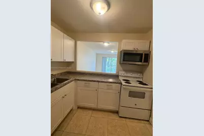 15205 NE 6th Ave #D105, Miami, FL 33162 - Photo 4