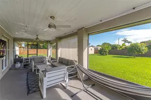 32301 SW 202nd Pl, Homestead, FL 33030 - Photo 36