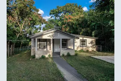 129 Flippen, Avon Park, FL 33825 - Photo 2