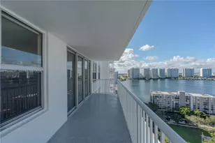 231 174th St, Sunny Isles Beach, FL 33160 - Photo 10