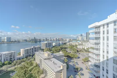 231 174th St #2202, Sunny Isles Beach, FL 33160 - Photo 12