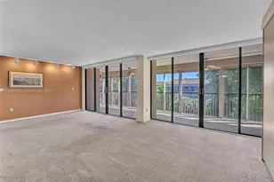 2810 N 46th Ave, Hollywood, FL 33021 - Photo 16