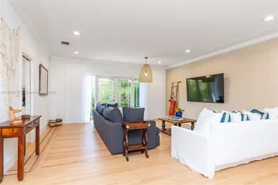 501 SW 19th Rd #0, Miami, FL 33129 - Photo 6