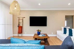 501 SW 19th Rd, Miami, FL 33129 - Photo 8