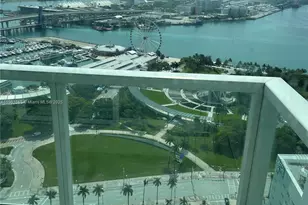 253 NE 2nd St, Miami, FL 33132 - Photo 4