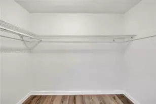 1680 NE 191st St, Miami, FL 33179 - Photo 8