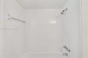 1680 NE 191st St, Miami, FL 33179 - Photo 10