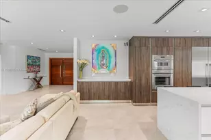 10105 SW 71st Ave, Pinecrest, FL 33156 - Photo 16