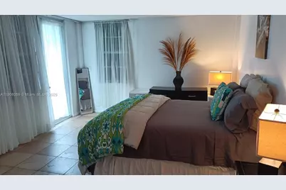 245 18th St #502, Miami Beach, FL 33139 - Photo 18