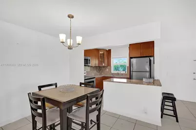 1425 Arthur St #301A, Hollywood, FL 33020 - Photo 10