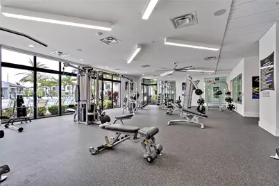 4608 NW 83rd Pkwy, Doral, FL 33166 - Photo 32