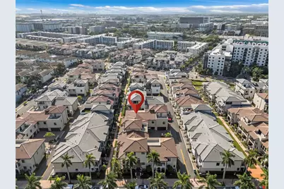 4608 NW 83rd Pkwy, Doral, FL 33166 - Photo 38