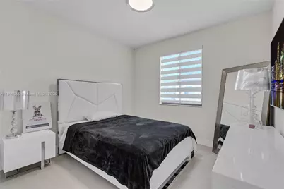 4608 NW 83rd Pkwy, Doral, FL 33166 - Photo 22