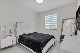 4608 NW 83rd Pkwy, Doral, FL 33166 - Photo 22