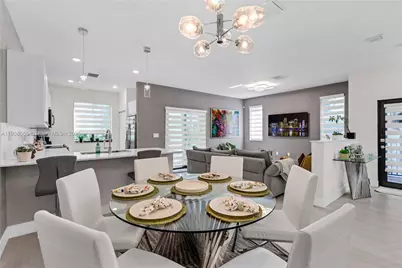 4608 NW 83rd Pkwy, Doral, FL 33166 - Photo 6