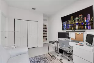 4608 NW 83rd Pkwy, Doral, FL 33166 - Photo 20