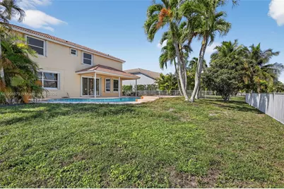 1351 NW 139th Ave, Pembroke Pines, FL 33028 - Photo 42
