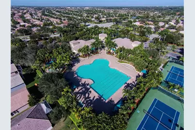 1351 NW 139th Ave, Pembroke Pines, FL 33028 - Photo 60