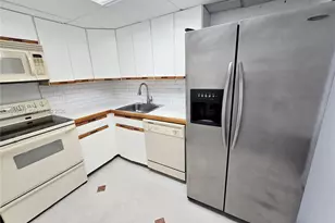 800 West Ave, Miami Beach, FL 33139 - Photo 8