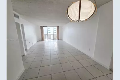 800 West Ave #920, Miami Beach, FL 33139 - Photo 6