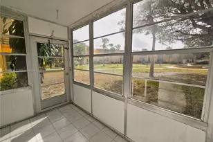 4334 NW 9th Ave, Deerfield Beach, FL 33064 - Photo 2