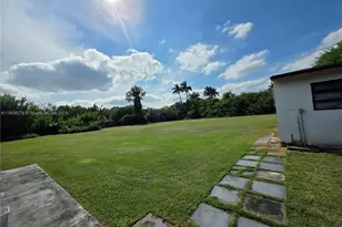 18200 SW 262nd St, Homestead, FL 33031 - Photo 22