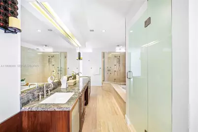 7222 Trouville Esplanade, Miami Beach, FL 33141 - Photo 8