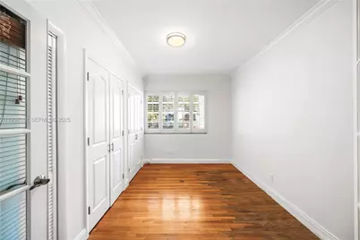 7222 Trouville Esplanade, Miami Beach, FL 33141 - Photo 14