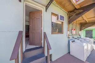 1334 SW 4th St, Miami, FL 33135 - Photo 34