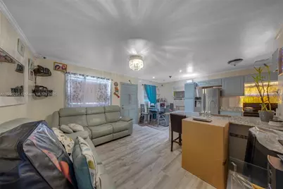 1334 SW 4th St, Miami, FL 33135 - Photo 10