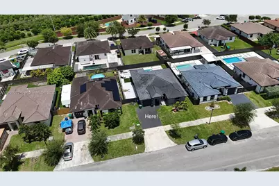 25345 SW 132nd Ave, Homestead, FL 33032 - Photo 2