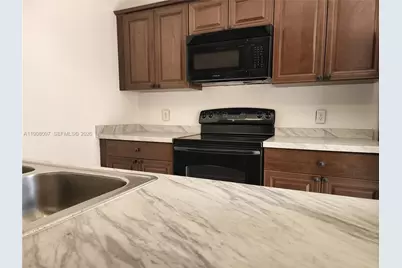 2706 27th Way #2706, West Palm Beach, FL 33407 - Photo 10