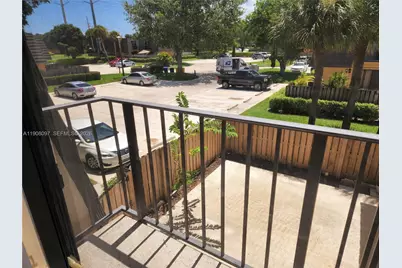 2706 27th Way #2706, West Palm Beach, FL 33407 - Photo 12