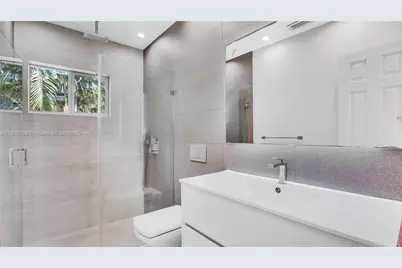 5711 Marius St #5711, Coral Gables, FL 33146 - Photo 8