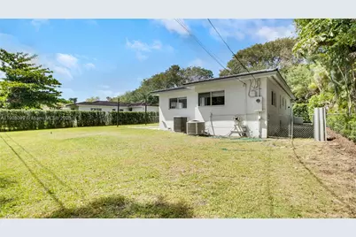 5711 Marius St #5711, Coral Gables, FL 33146 - Photo 16