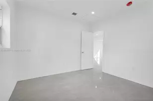 11406 NW 17th Ave, Miami, FL 33167 - Photo 36