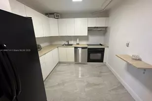 2450 NE 135th St, North Miami, FL 33181 - Photo 4