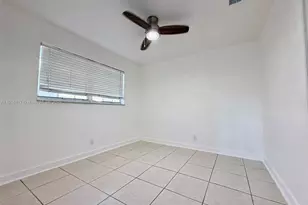 906 SW 7th Terrace, Hallandale Beach, FL 33009 - Photo 6