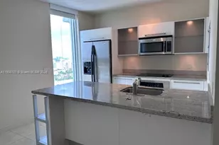 185 SW 7th St, Miami, FL 33130 - Photo 2