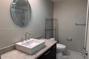 185 SW 7th St, Miami, FL 33130 - Photo 6