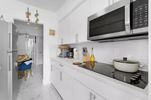 1131 SW 7th St, Miami, FL 33130 - Photo 14