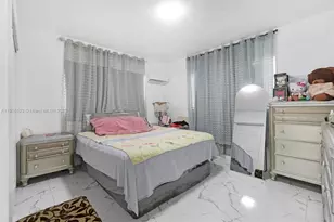 1131 SW 7th St, Miami, FL 33130 - Photo 22