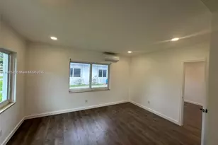 17175 NE 19th Ave, North Miami Beach, FL 33162 - Photo 10